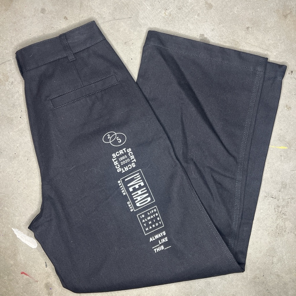 Léon Revisited Trousers Blk Part of our capsule on 94 film Léon:The Professional
